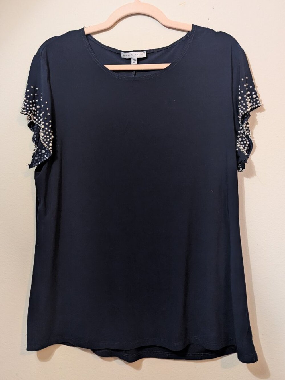 Annalee + Hope Rhinestone and Pearl Flutter Sleeve Blouse Stretchy Silky Size XL